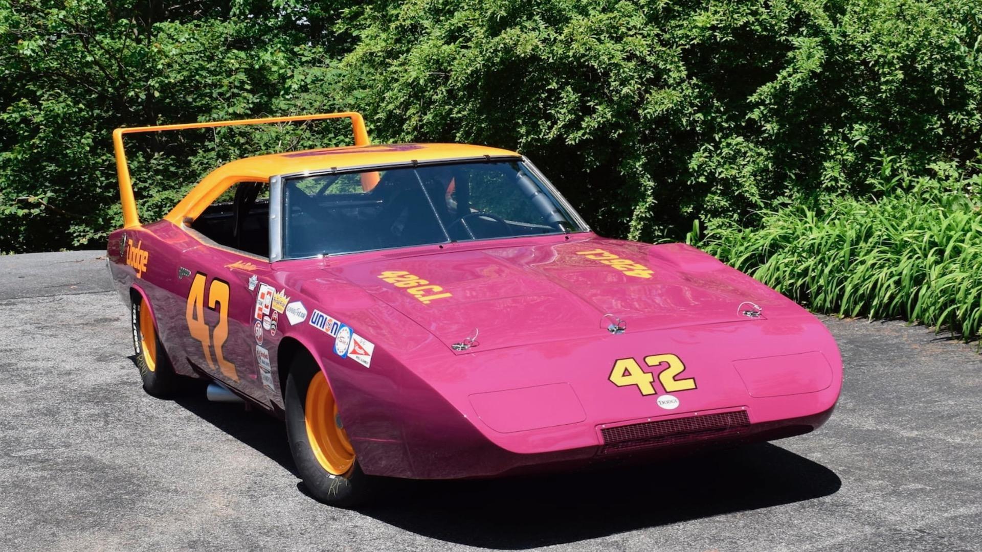 1969 dodge charger daytona nascar photo by mecum auctions 100794727 h