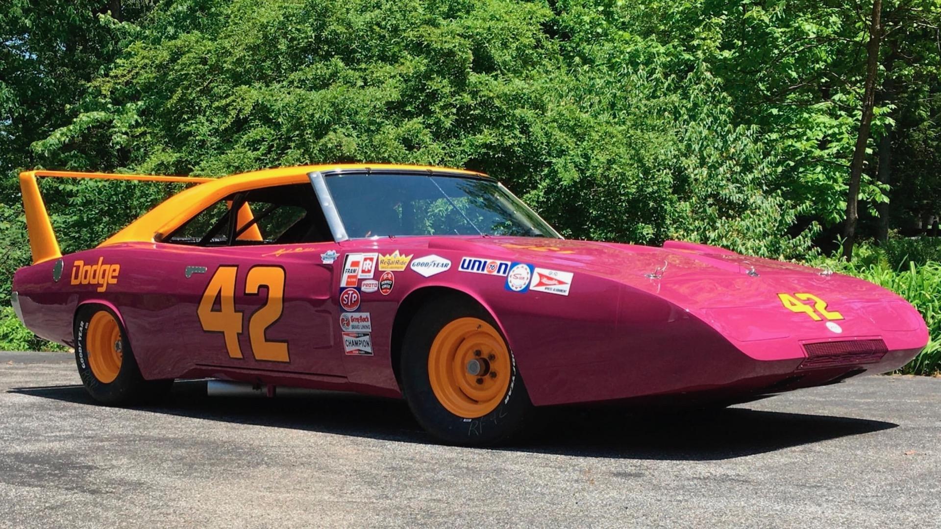 1969 dodge charger daytona nascar photo by mecum auctions 100794728 h