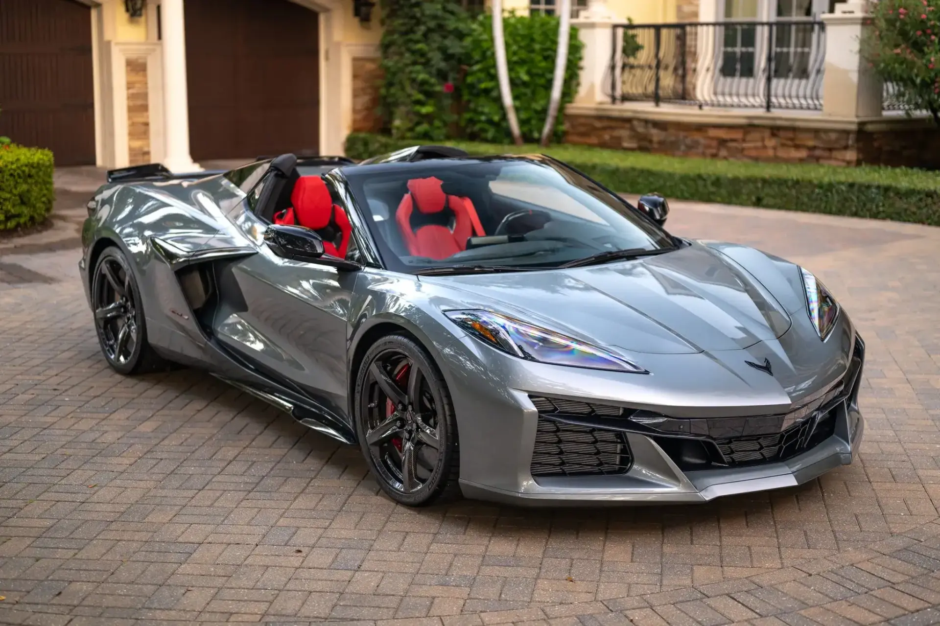 2023 chevrolet corvette z06 convertible 3lz up for auction on bring a trailer 2 1