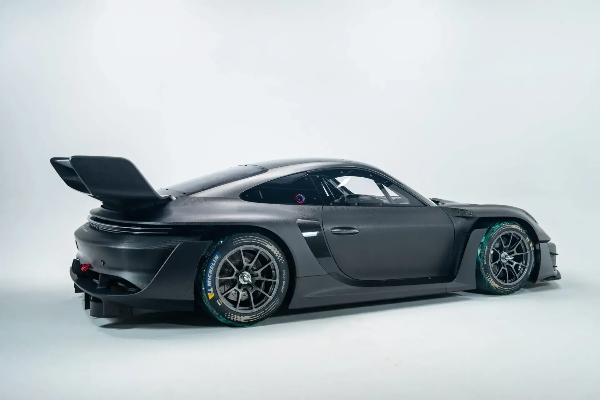 BBS center-lock wheels with AP Racing brakes on Porsche GT3 R Rennsport track car