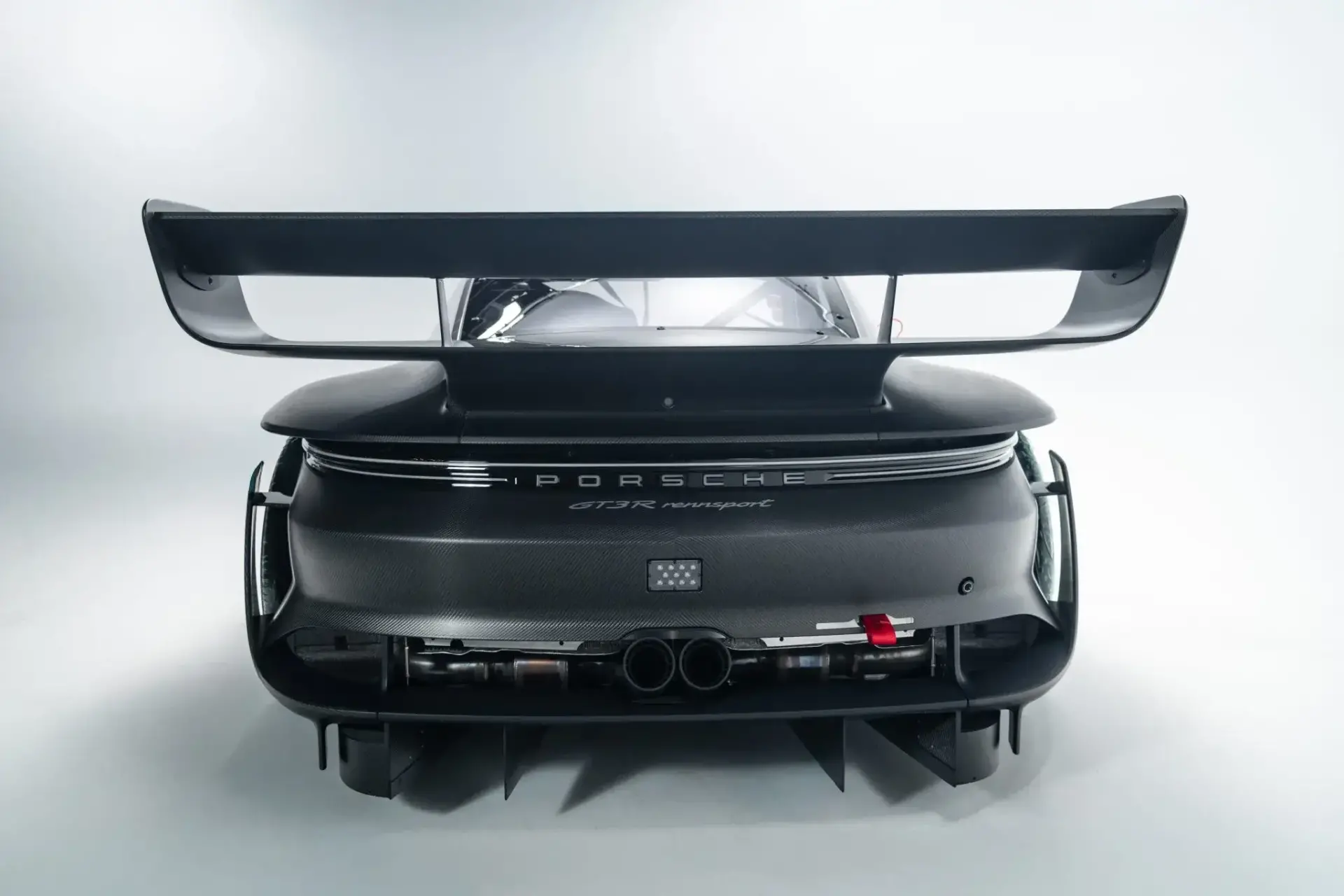 Porsche 4.2-liter naturally aspirated flat-six engine Type MA187 in GT3 R Rennsport