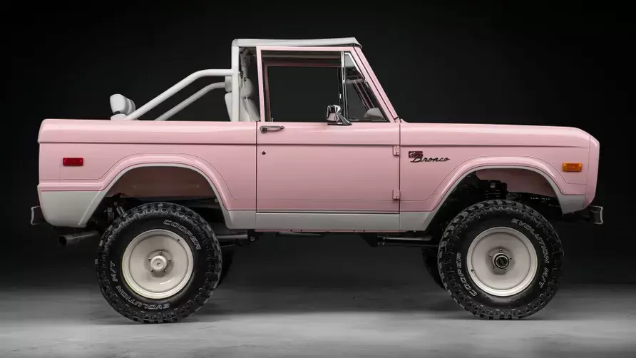 A very pink 454bhp classic ford bronco7