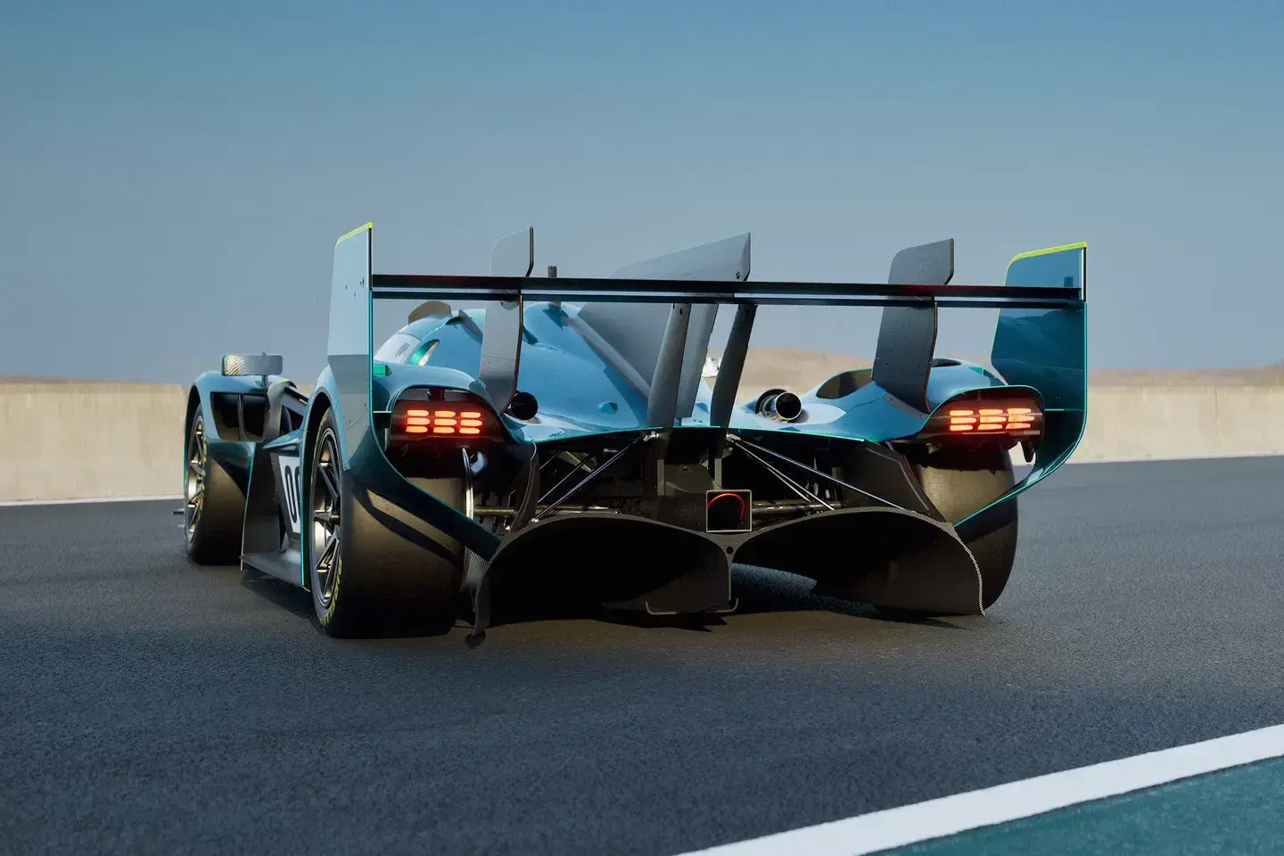 Aston martin valkyrie lm track only hypercar 2 1