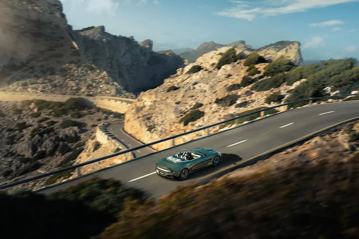 Aston martin vanquish volante v12 convertible 7 1