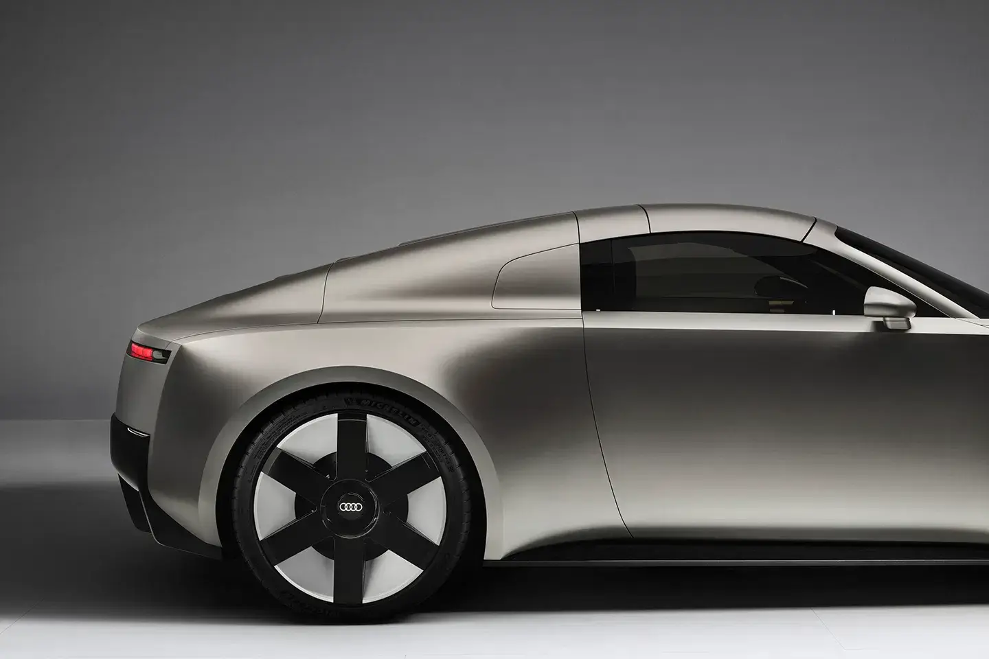 Audi concept c electric sports car 6 1