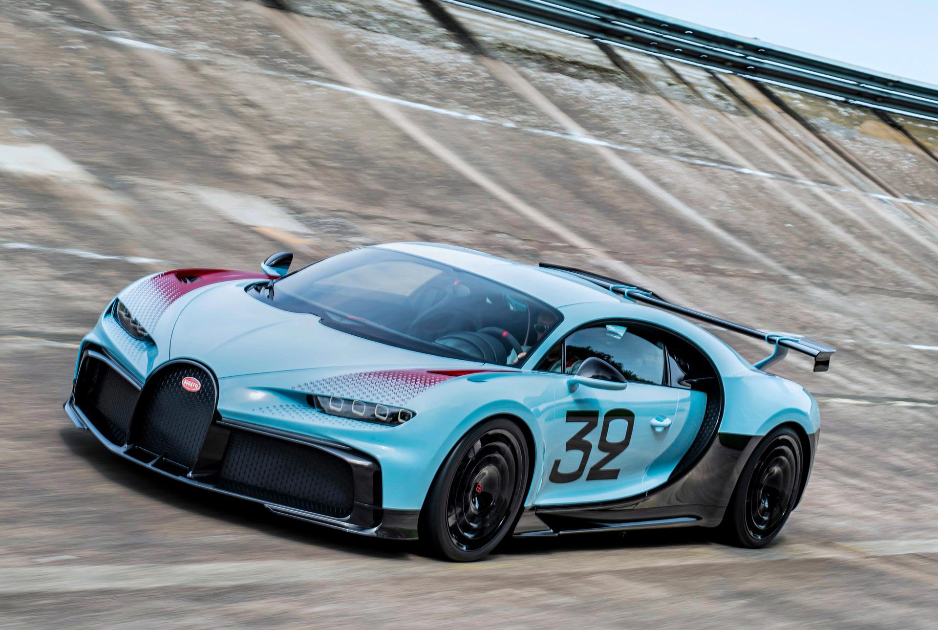 Bugatti chiron pur sport by sur mesure 100818559 h