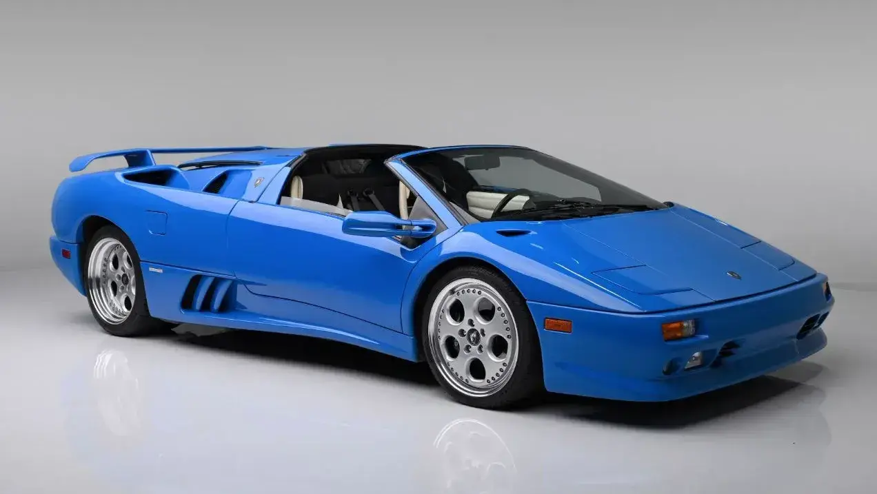 Donald trump s lamborghini diablo vt roadster 1