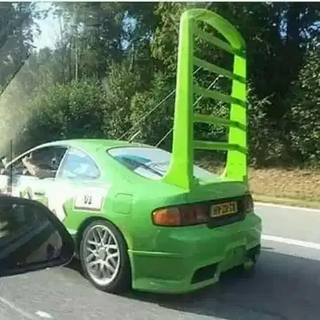 Dry your laundry on this japanese crapwagon