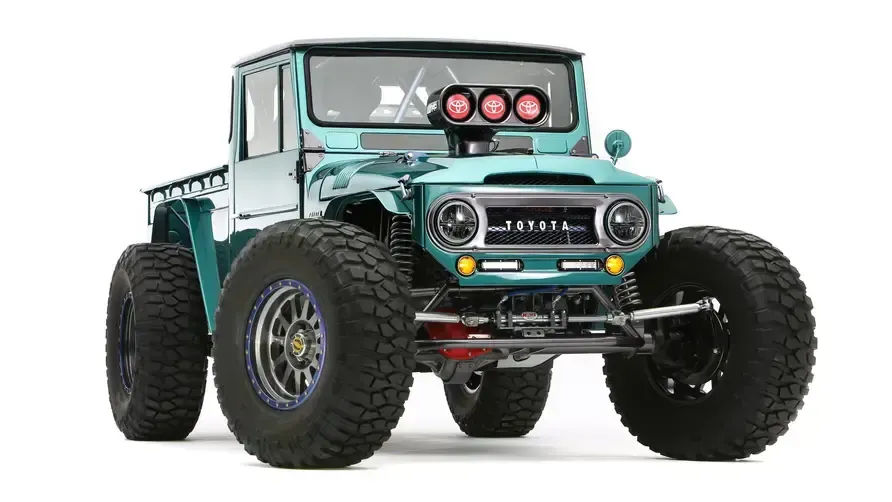 Toyota upgraded a 1966 FJ45 Land Cruiser with a 715 BHP NASCAR V8