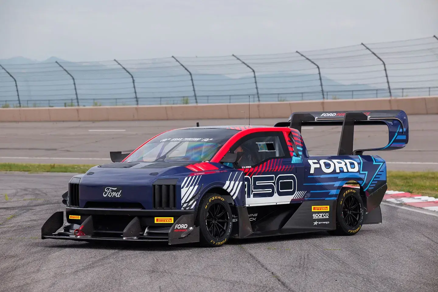 Ford f150 supertruck goodwood 2025 win 4 1
