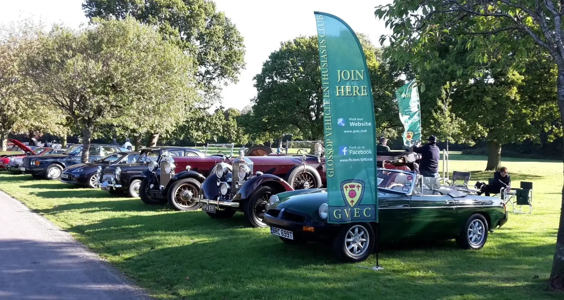 Glossop Vehicle Enthusiasts Club GVEC meet with members around diverse classic and modern cars