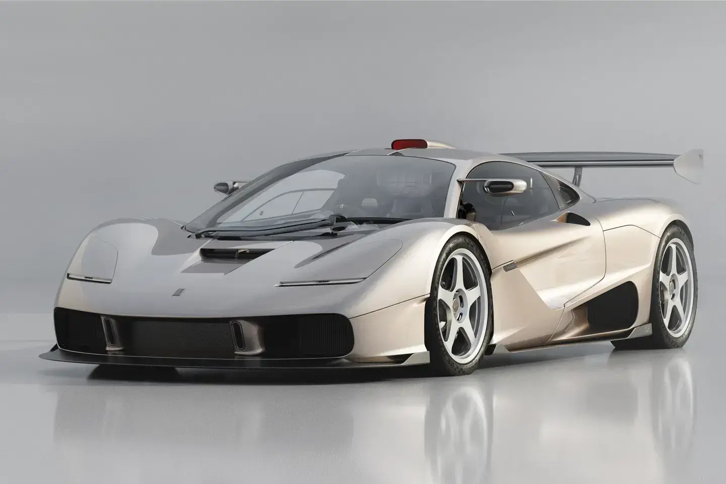 Gordon murray s1 lm le mans gtr monterey 2