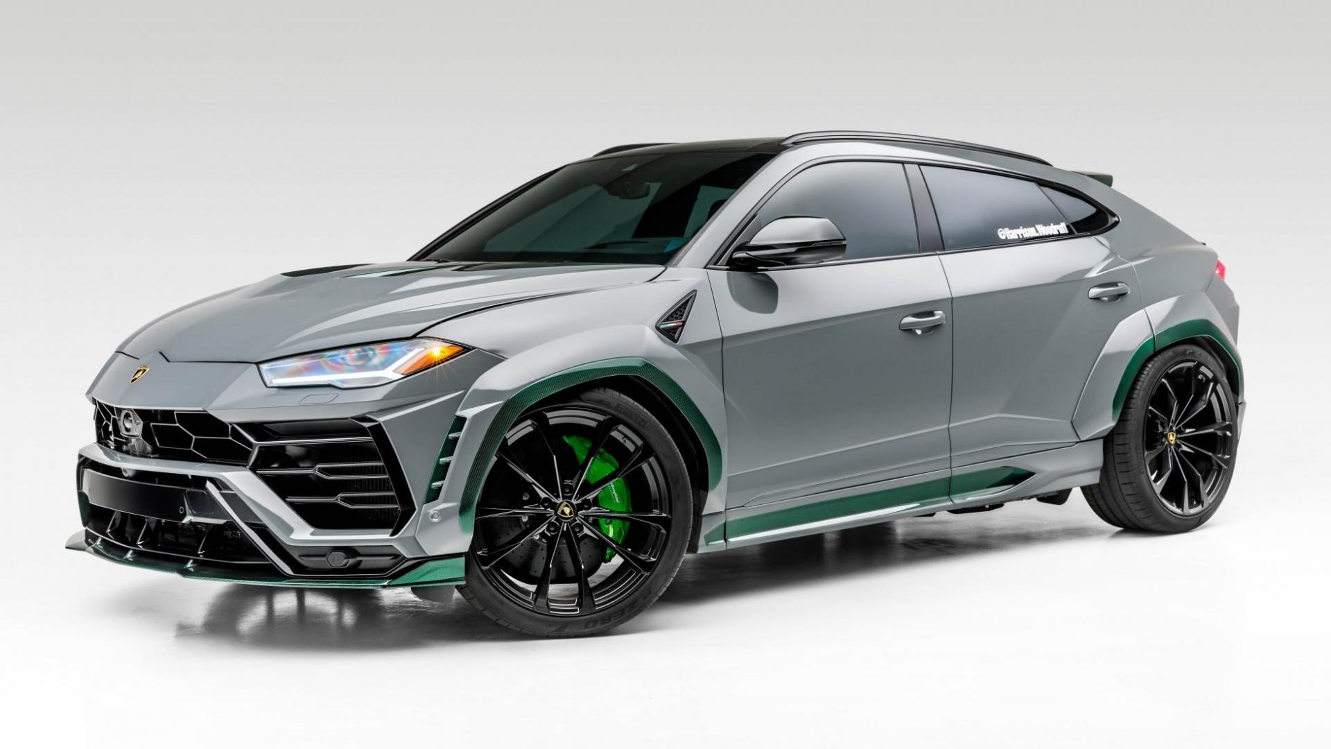 What do you make of this green carbon-clad Urus?