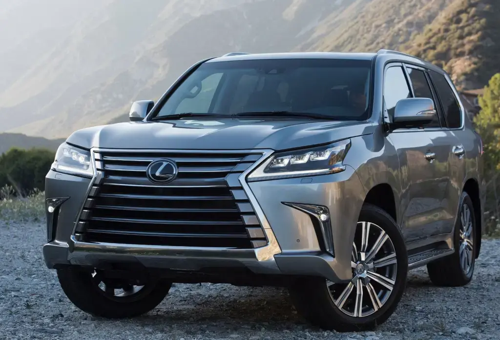 Japanese luxury car brands history