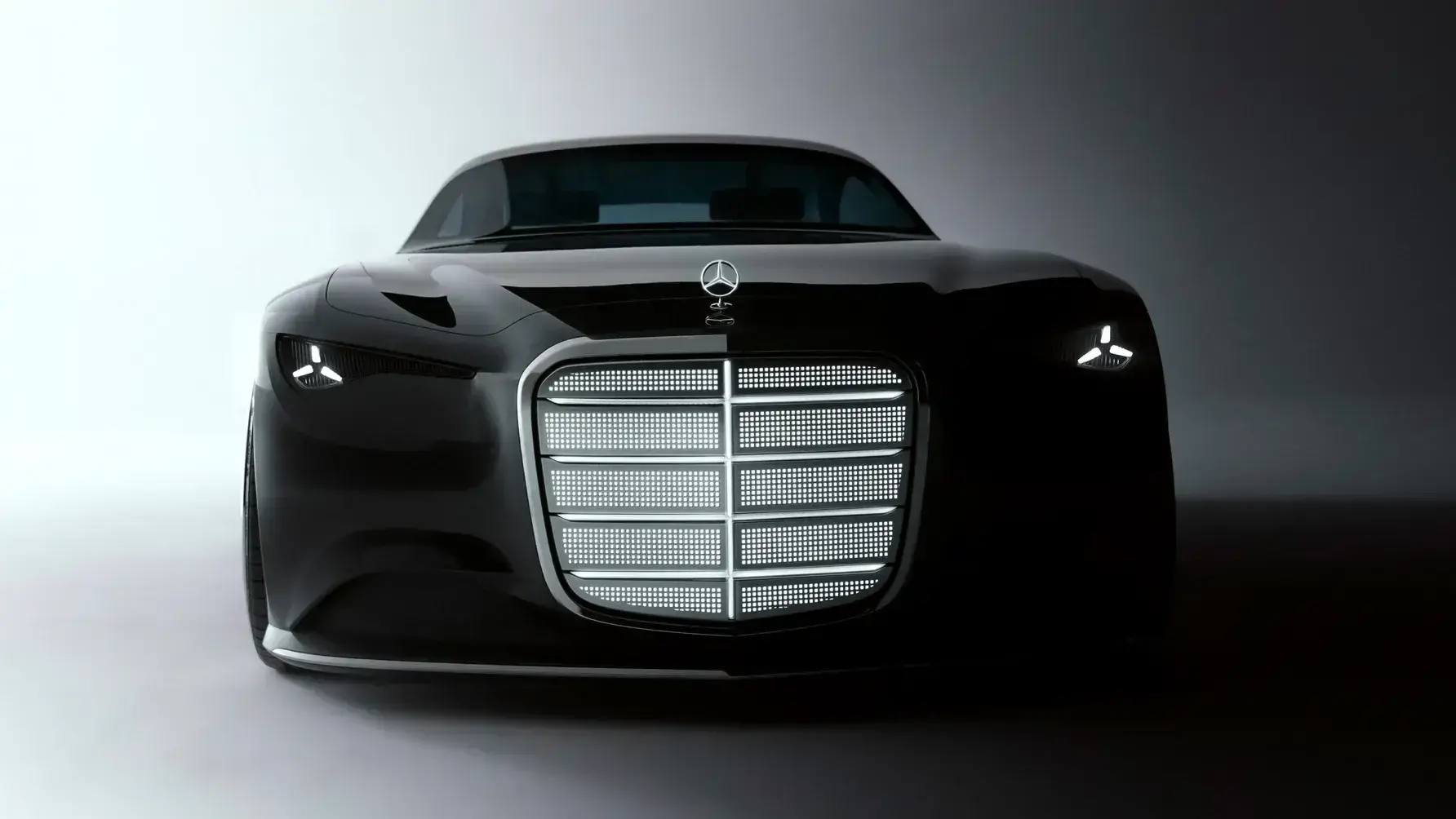 Mercedes Vision Iconic Concept illuminated front grille with chrome frame and smoked glass lattice design