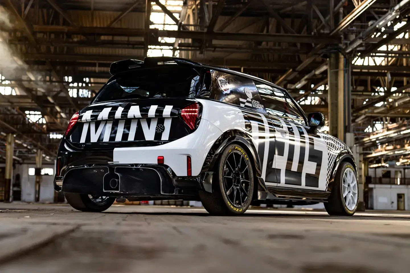 Mini jcw pro nurburgring 2025 deus collaboration 1