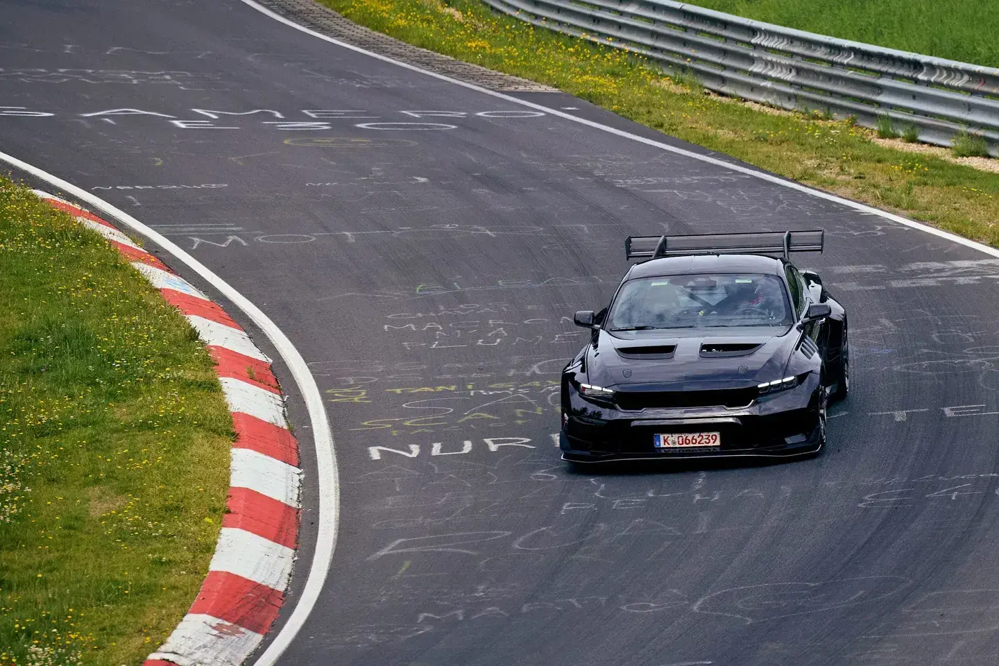 Mustang gtd nurburgring lap record beats 911 gt3 3 1