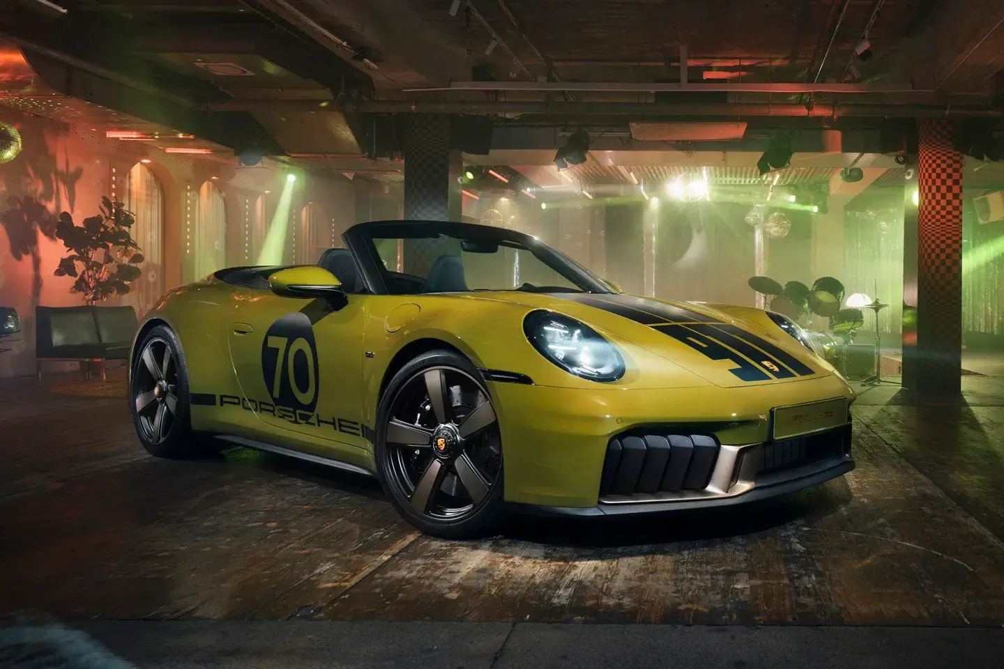 Porsche 911 spirit 70 cabriolet heritage design 1