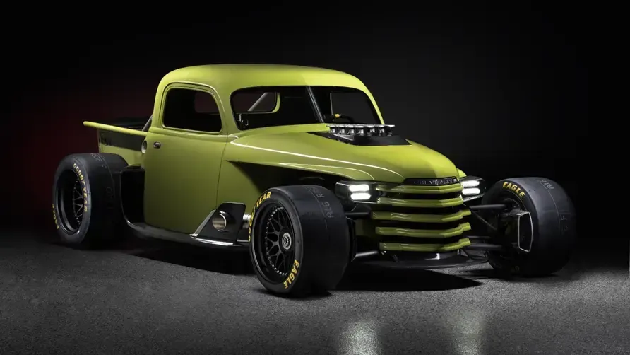 A racing engine powers the 1,000 bhp Chevy Super Truck named ENYO 1948 | Modified Rides