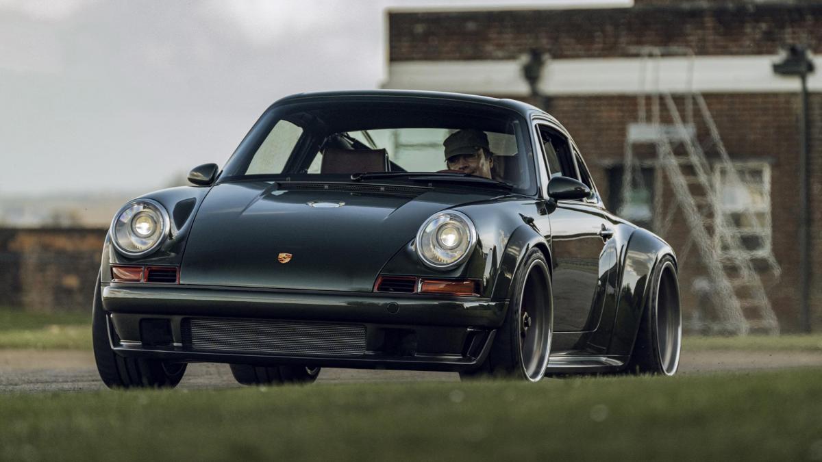 Singer shows off its first spec 911 restoration - Car News - Modified Rides