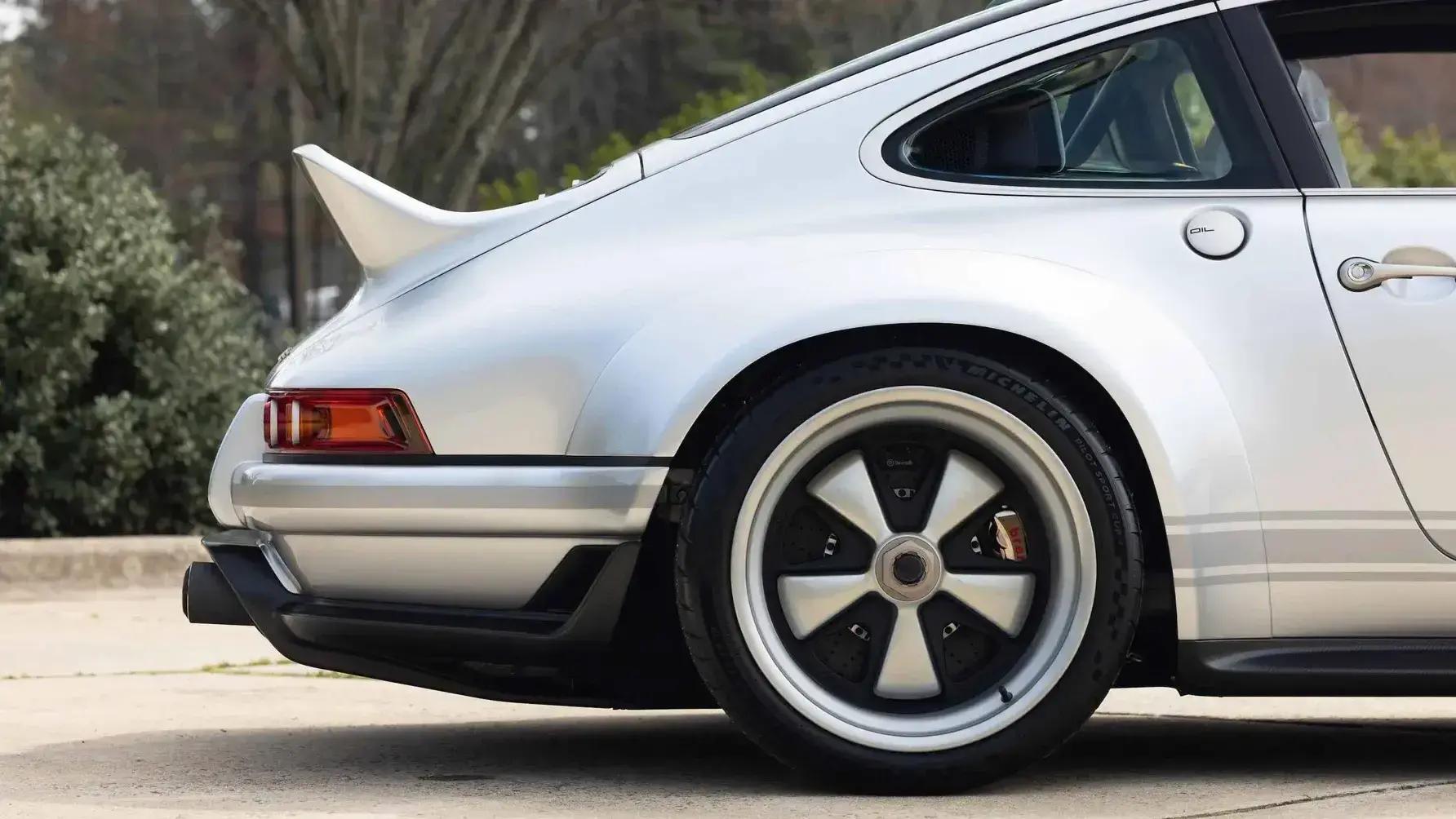 Singer dls 3 million dollar porsche 911 auction investment 4 1