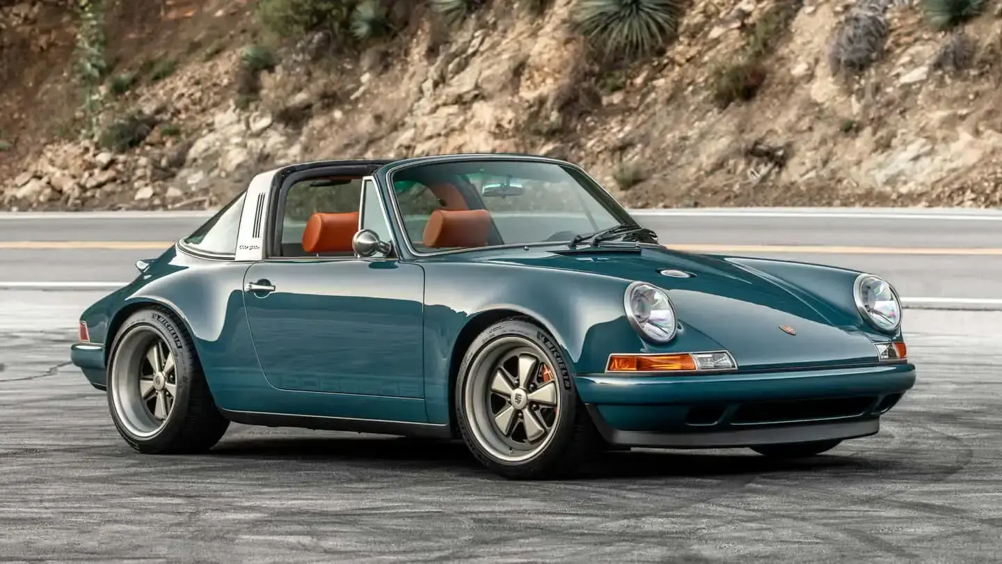 Singer recently completed their 300th porsche and it s stunning 1