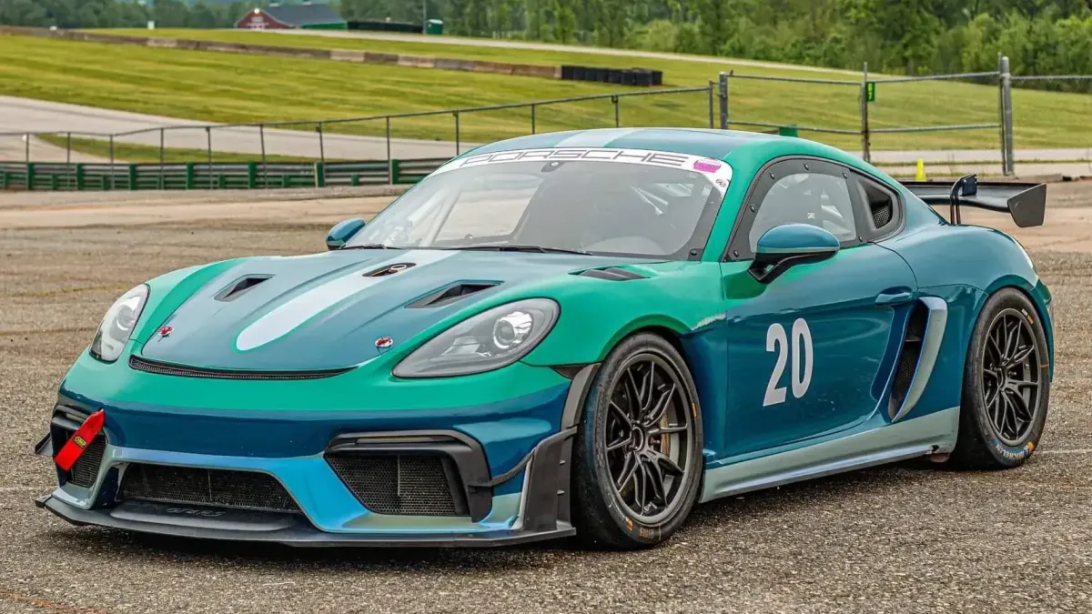 The 2022 Porsche 718 Cayman GT4 RS Clubsport Roars into Auction