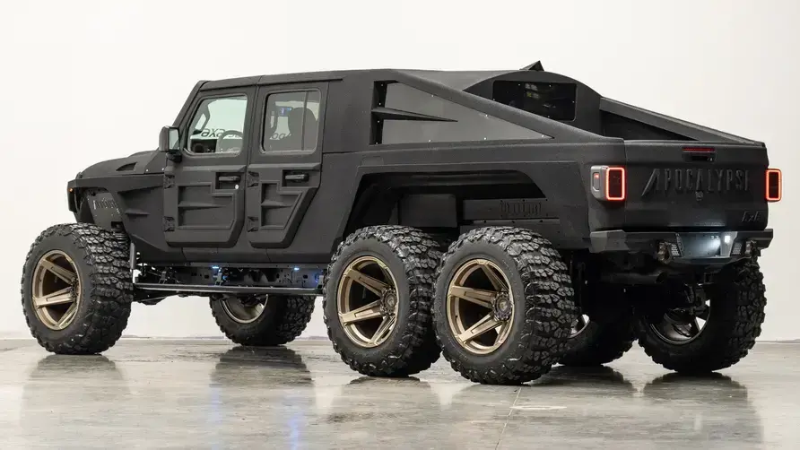 The six wheel seven seat apocalypse hellfire from florida s apocalypse manufacturing 4 1