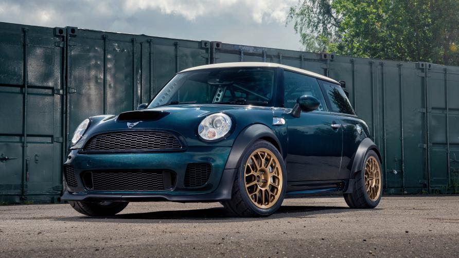Powerflex fitted a 414bhp M3 engine into a Cooper S R56 | modifiedrides.net
