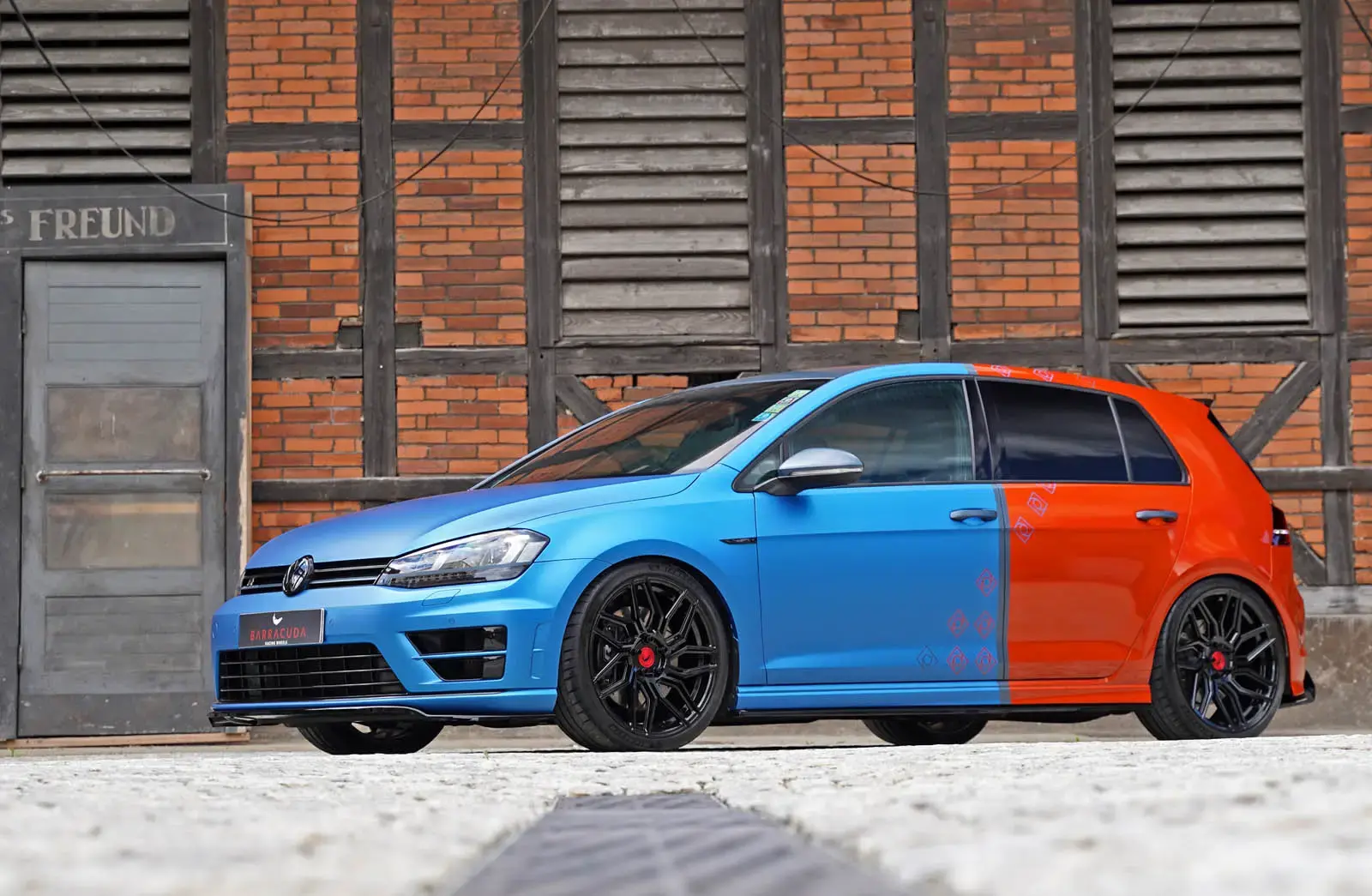 Volkswagen Golf R by MB-Customs: Two-Tone Design Masterpiece