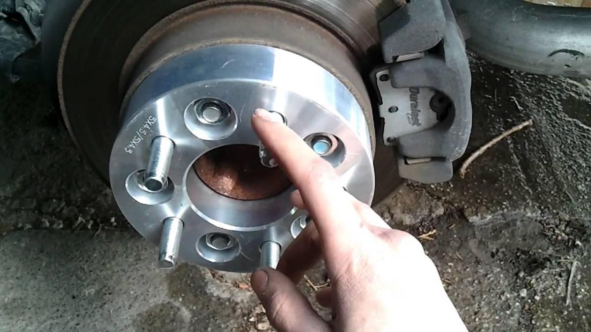 How to 'Properly' install wheel spacers on your car | Modified Rides