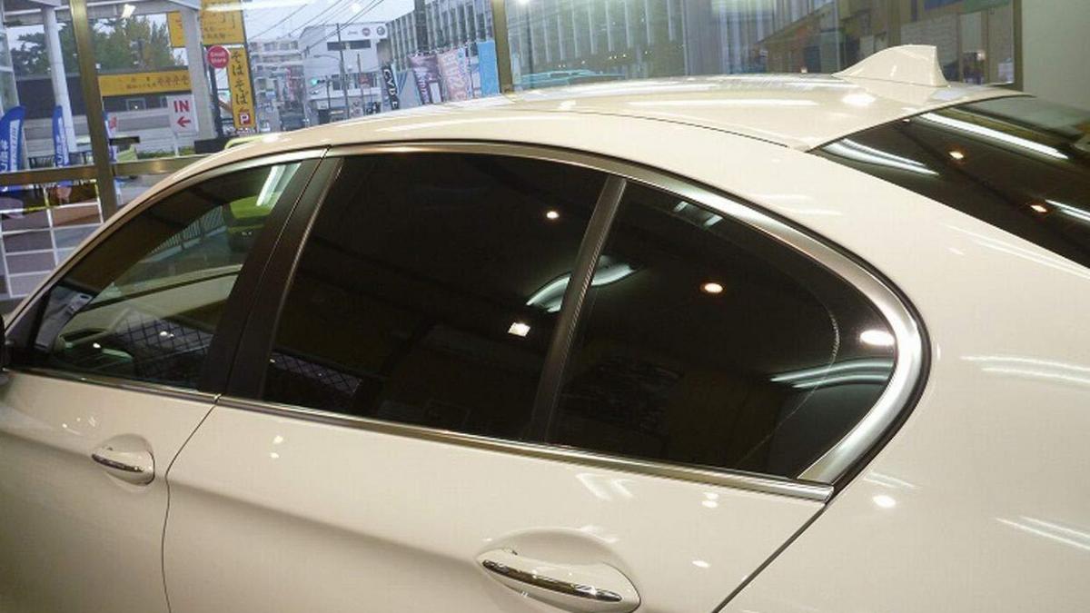 How to tint your car windows at home