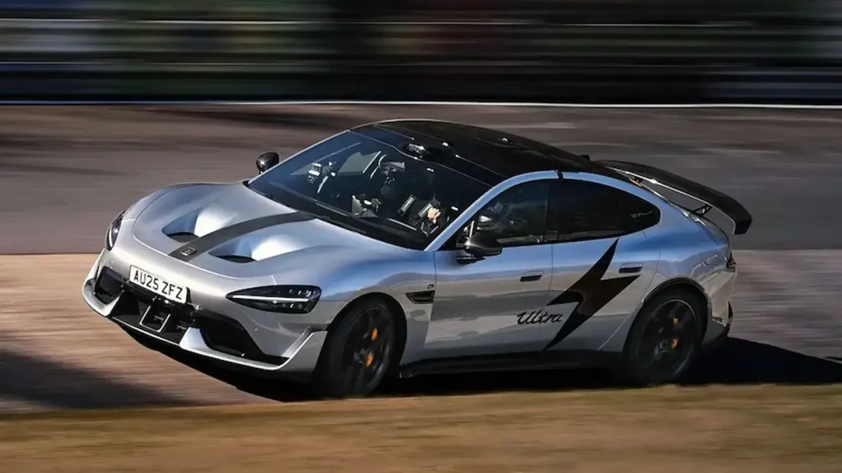 Xiaomi SU7 Ultra Sets Nürburgring EV Lap Record